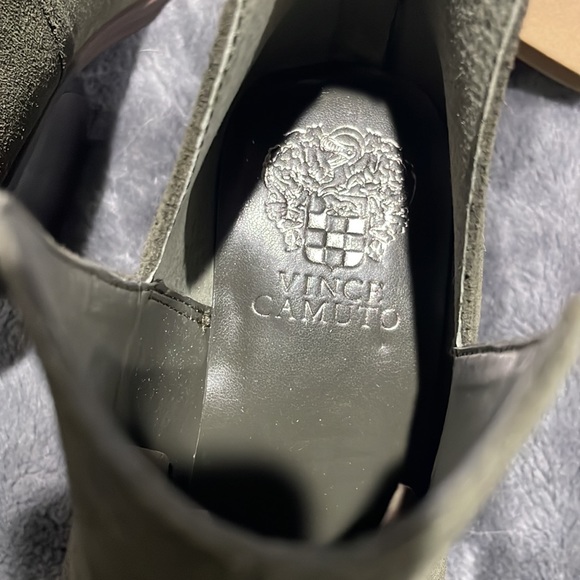 NWT Vince Camuto Gigietta Suede bootie - Picture 5 of 6